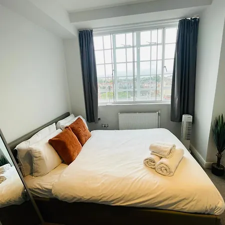 Modern Studio, Prime Location, Stunning City View London Exterior photo